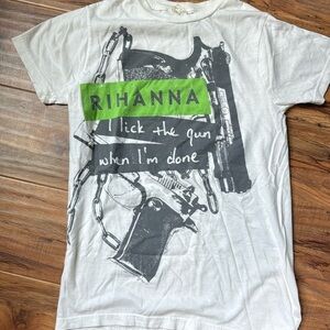 Rihanna 2010 Tour White Shirt-“Lick The Gun”